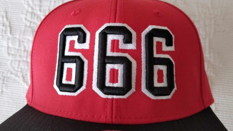 Kšiltovka Outlaw Bastards Snapback 666 Bastard Red